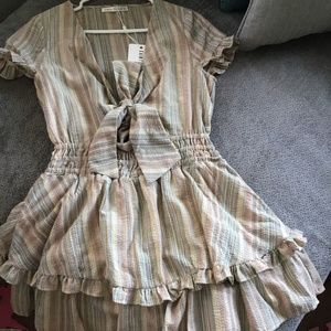 Saints + Secrets, Size M, Orange Multi